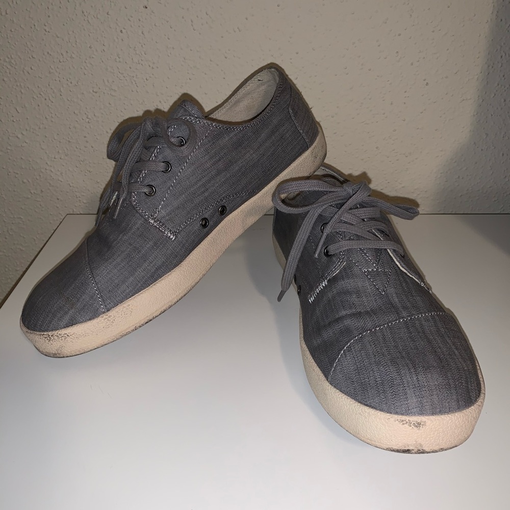 Tom Lace up Tennis shoes